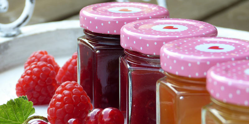 Marmelade und Obst